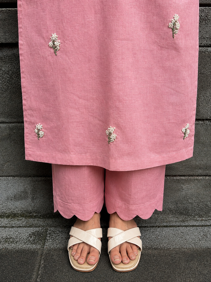 Pink Linen Floral Embroidered Kurta Set-2pc